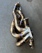 Load image into Gallery viewer, Archer Fabrications Billet Series 6 Port Twinscroll T4 Top Mount Exhaust Manifold Kit Toyota Supra 21+